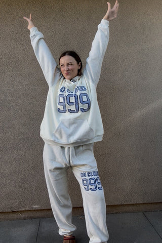 On Cloud Nine Heather Grey Sweatpant