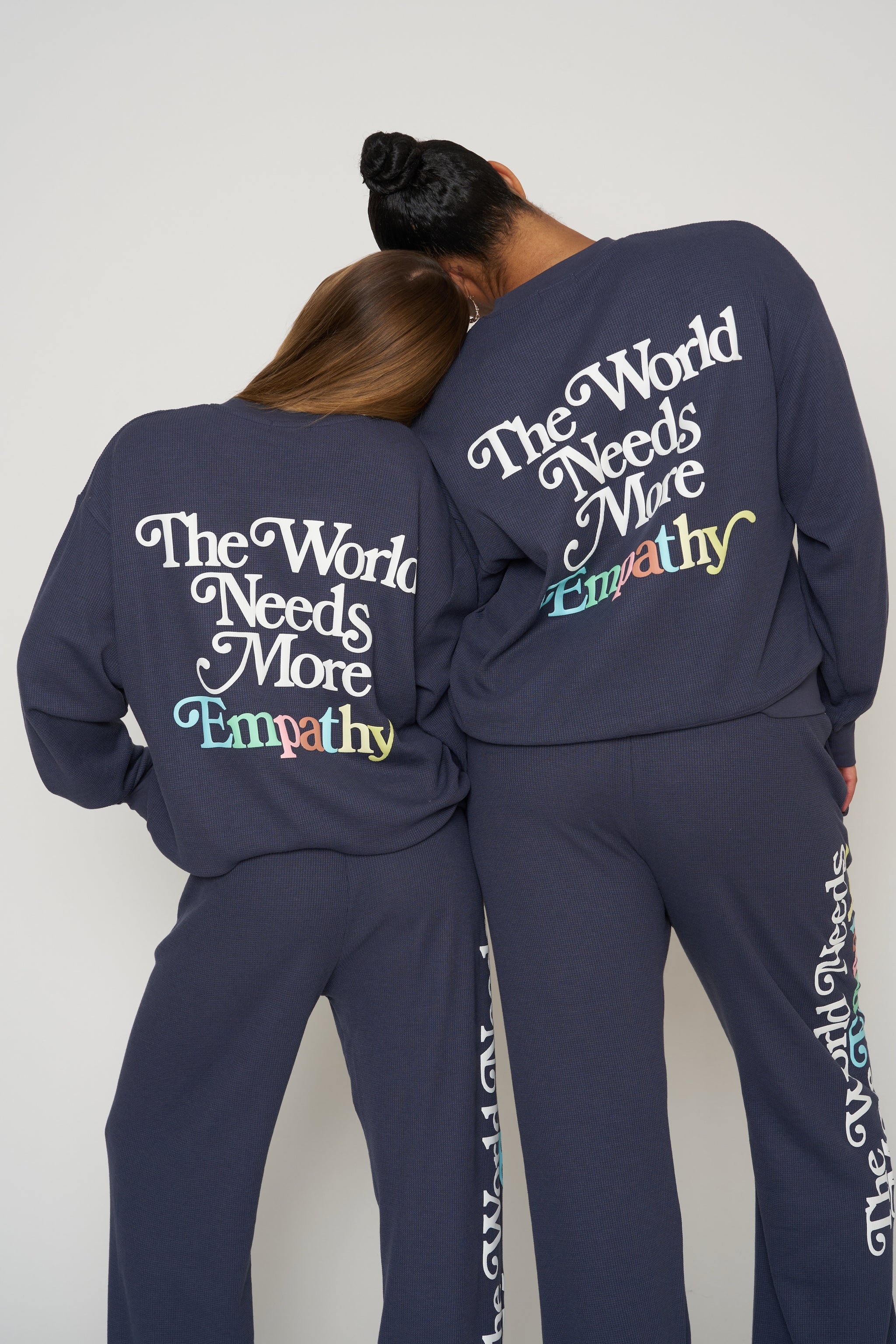 Sweat Oversize Femme The Mayfair Group – Bleu Et Noir – Taille 2XL