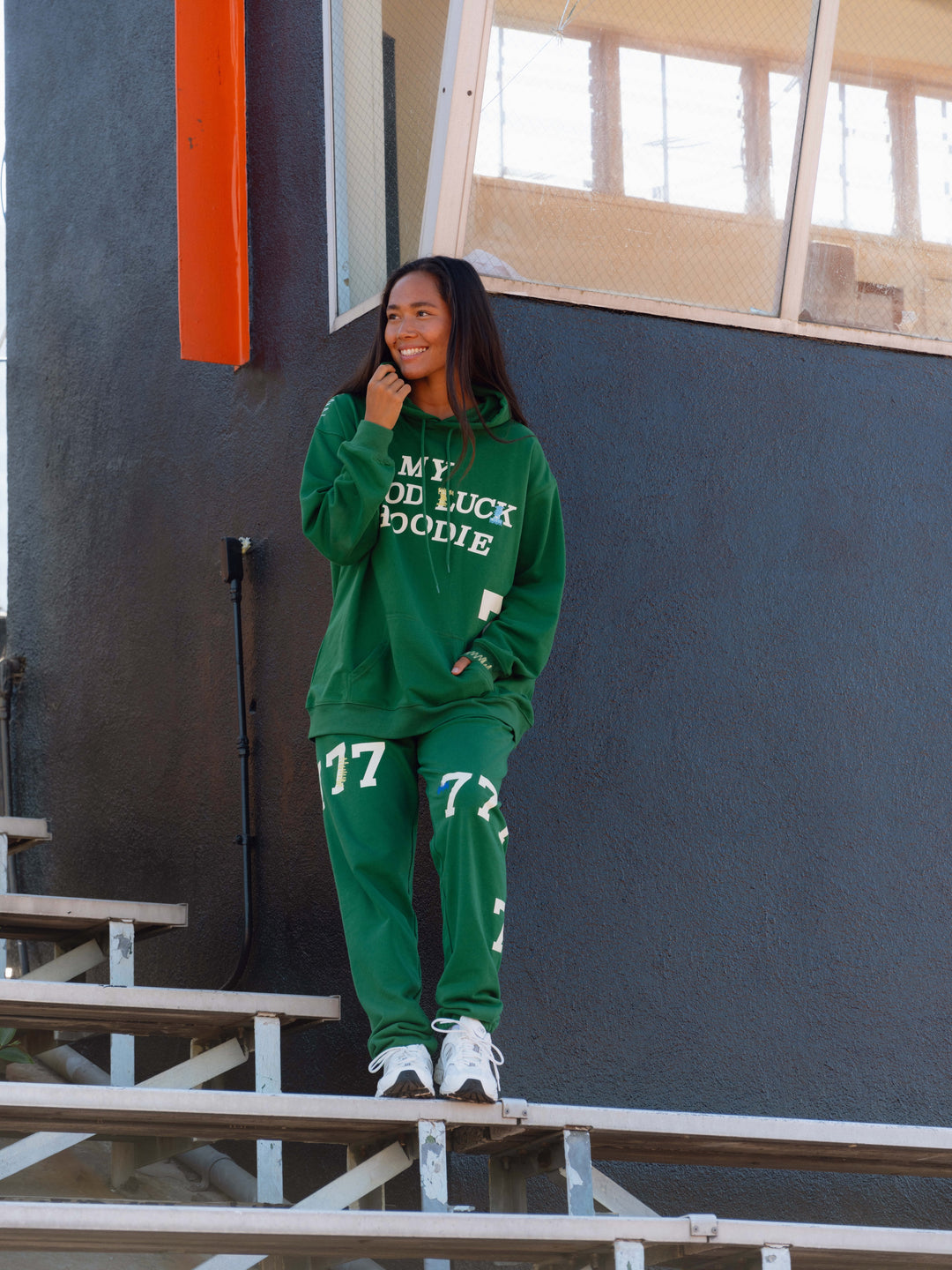 guru guru スウェット　グリーン guru guru スウェット グリーン guru guru スウェット グリーン guru